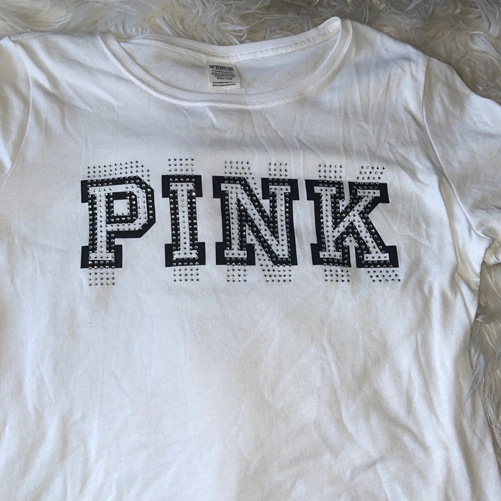 Pink t-shirt